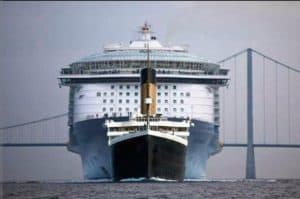 Read more about the article How Big Was the Titanic Compared to a Modern Cruise Ship?