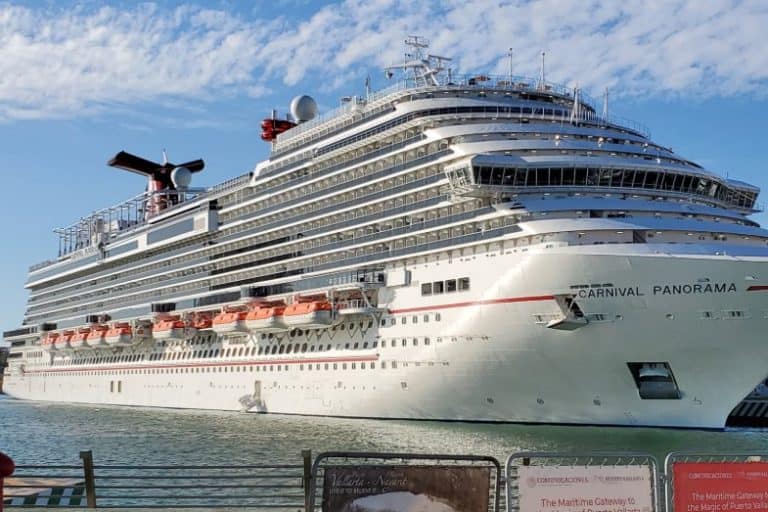 what is the biggest carnival cruise ship