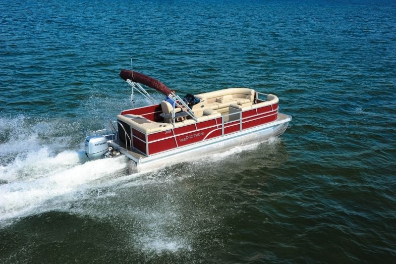 How Much Does a Pontoon Boat Weigh? [With 7 Examples]