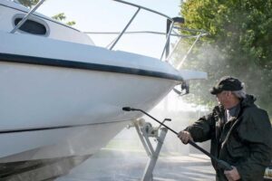 Read more about the article Boat Hull Cleaning Techniques for Optimal Performance and Longevity